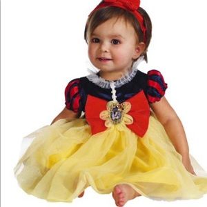 Disney baby Snow White costume